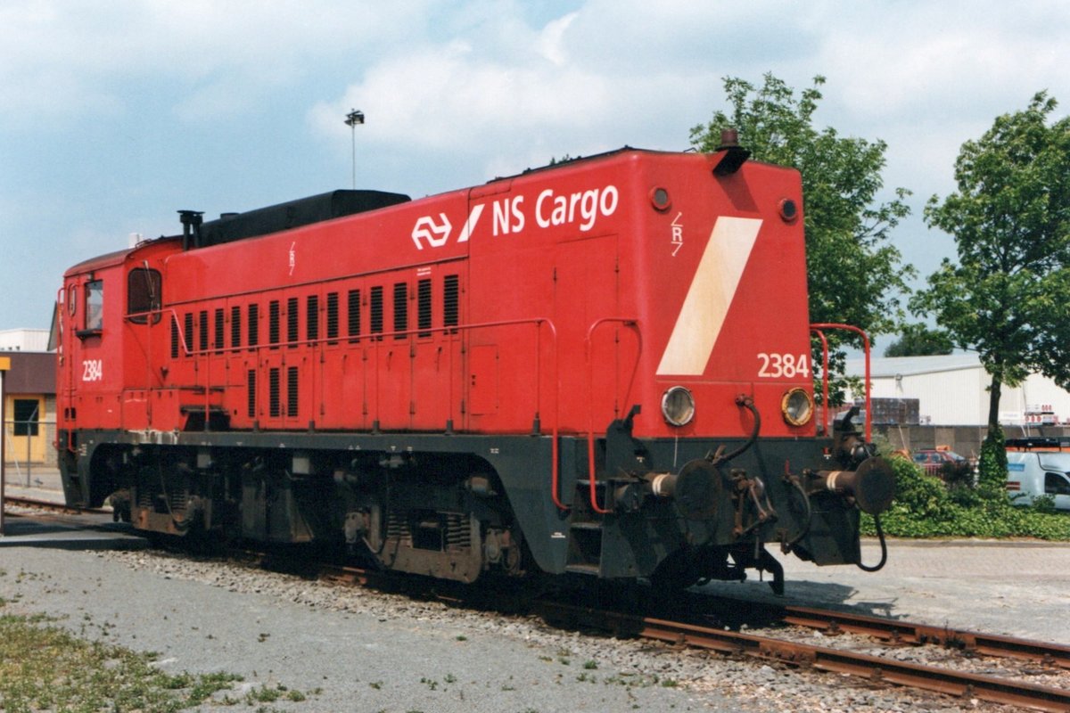 NS Cargo 2384 steht am 7 Augustus 1999 in Terneuzen.