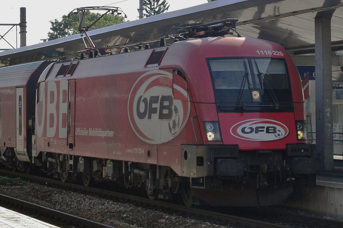 �BB/OFB 1116 225 steht am 16 September 2015 in Wien-Meidling.