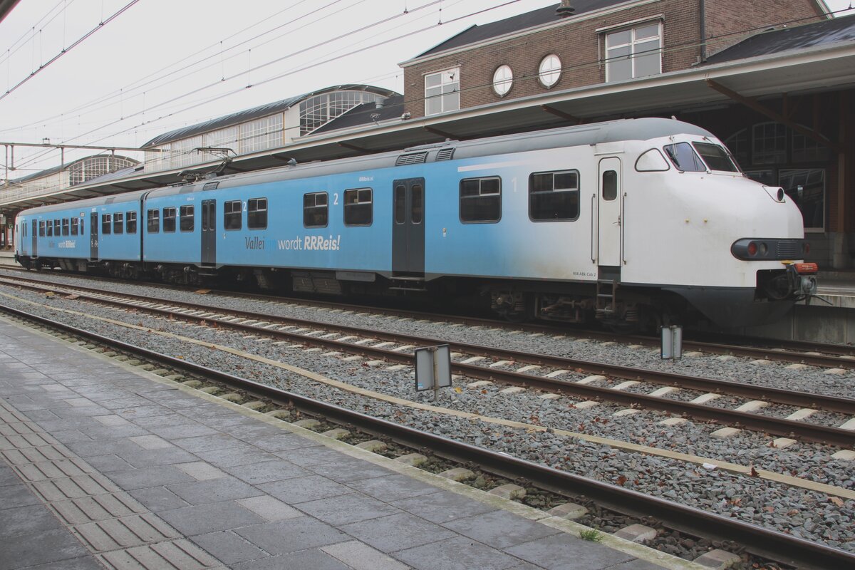PLan V 904 der Rrreis/Arriva/2454CREW steht am 22 November 2025 in Amersfoort.