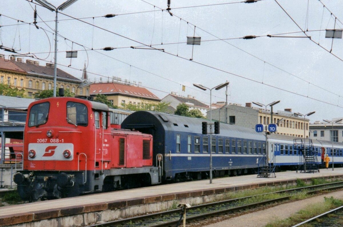 Scanbild von 2067 088 beim Verschiebe in Wien West am 23 Mai 2002.