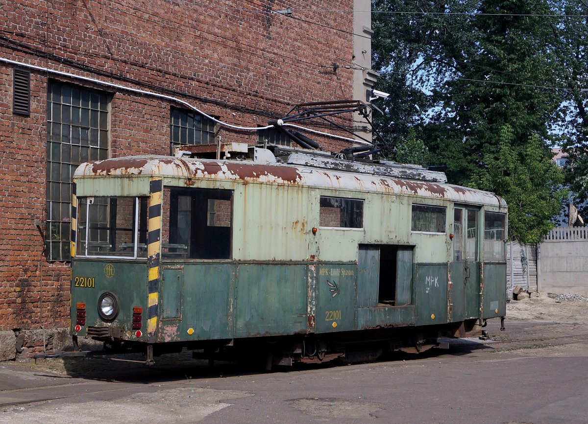 STRASSENBAHNBETRIEBE IN POLEN
Historische Strassenbahnen LODZ
Der Arbeitstriebwagen 22101 vor dem Trammuseum Lodz aufgenommen am 20. August 2014.  
Foto: Walter Ruetsch
