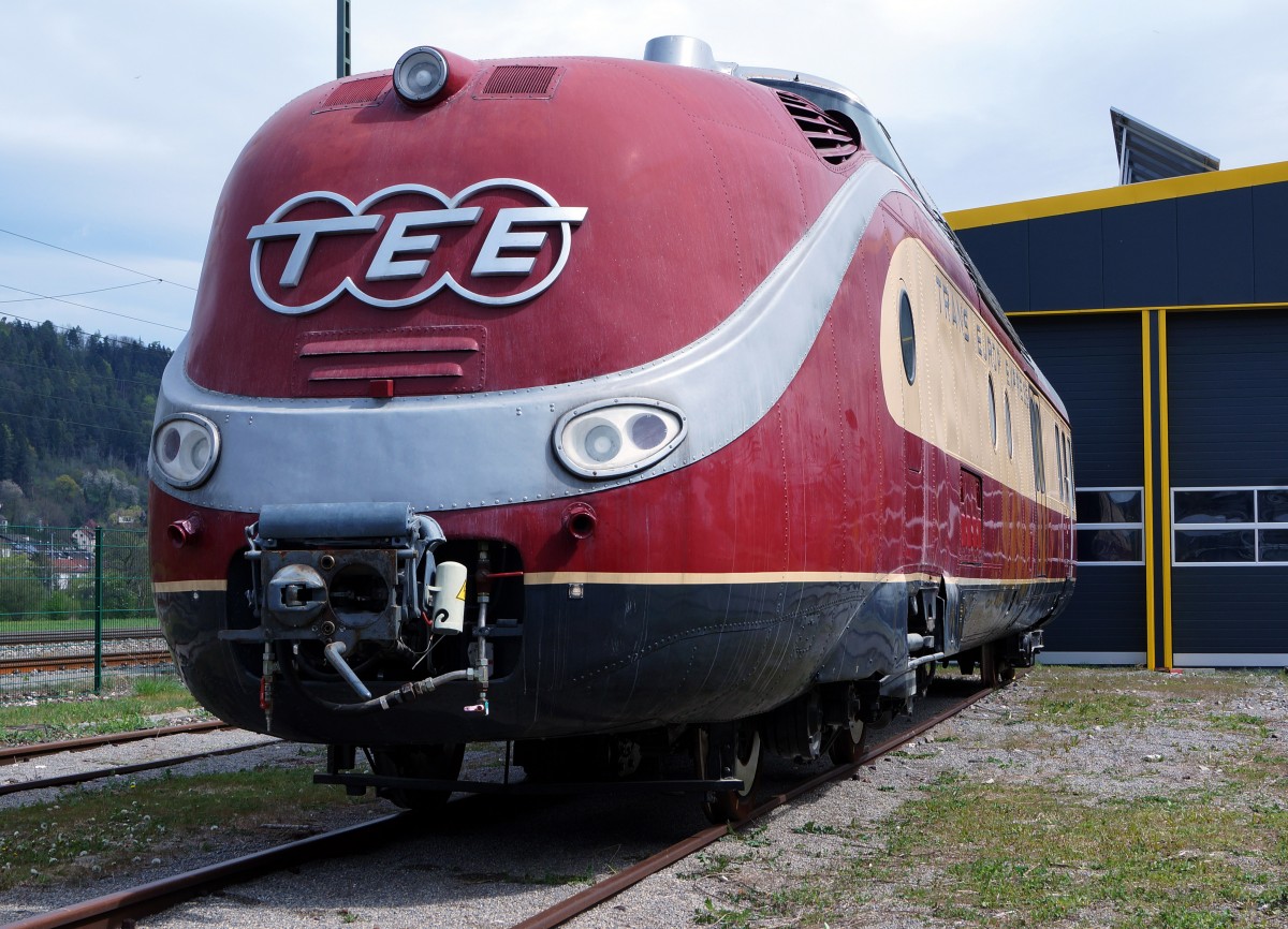 SVG: SVG: TRANS EUROP EXPRESS TT, BR VT 11.5 (1957), Leihgabe des DB Museums in der Eisenbahn Erlebniswelt Horb am Neckar aufgenommen am 25. April 2015.
Foto: Walter Ruetsch