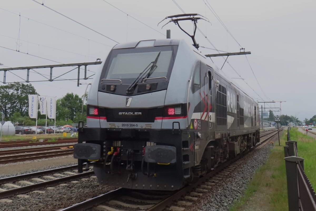 Testfahrt f�r RFO 2019 304 durch Blerick am tr�ben 25 Mai 2024.