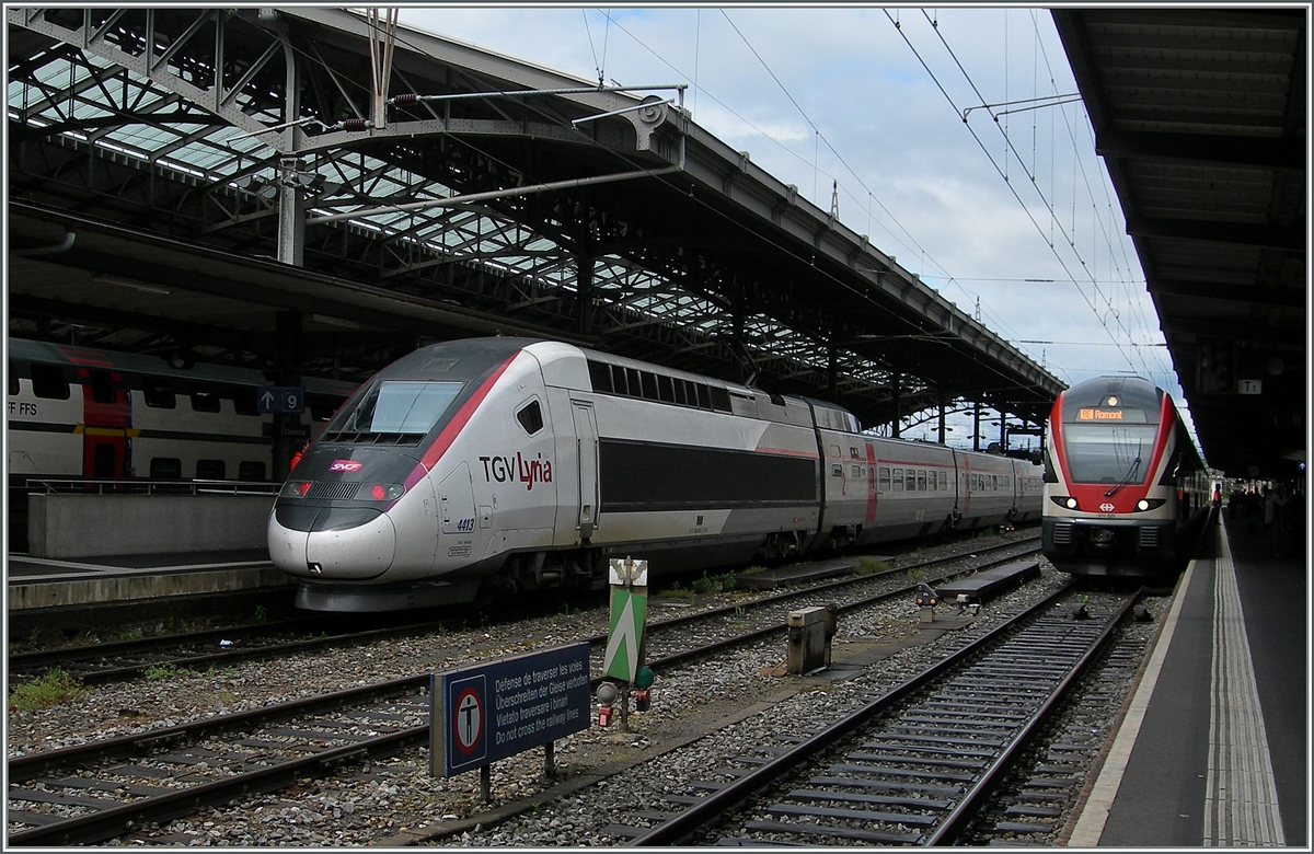 TGV Lyria 4413 mit der SNCF Nase in Lausanne.
19. Mai 2016
