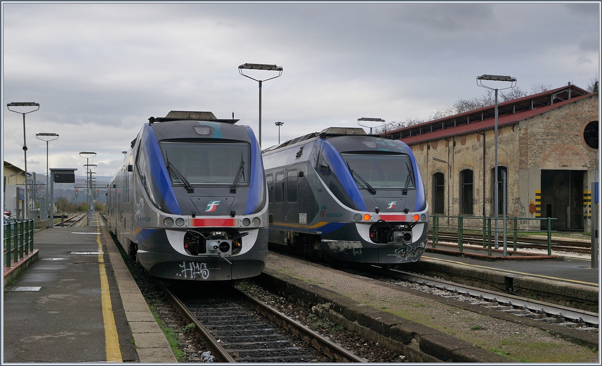 Zwei FS Trenitalia Aln 501 MD (Minutto) in Borgo San Lorenzo.
14. Nov. 2017 