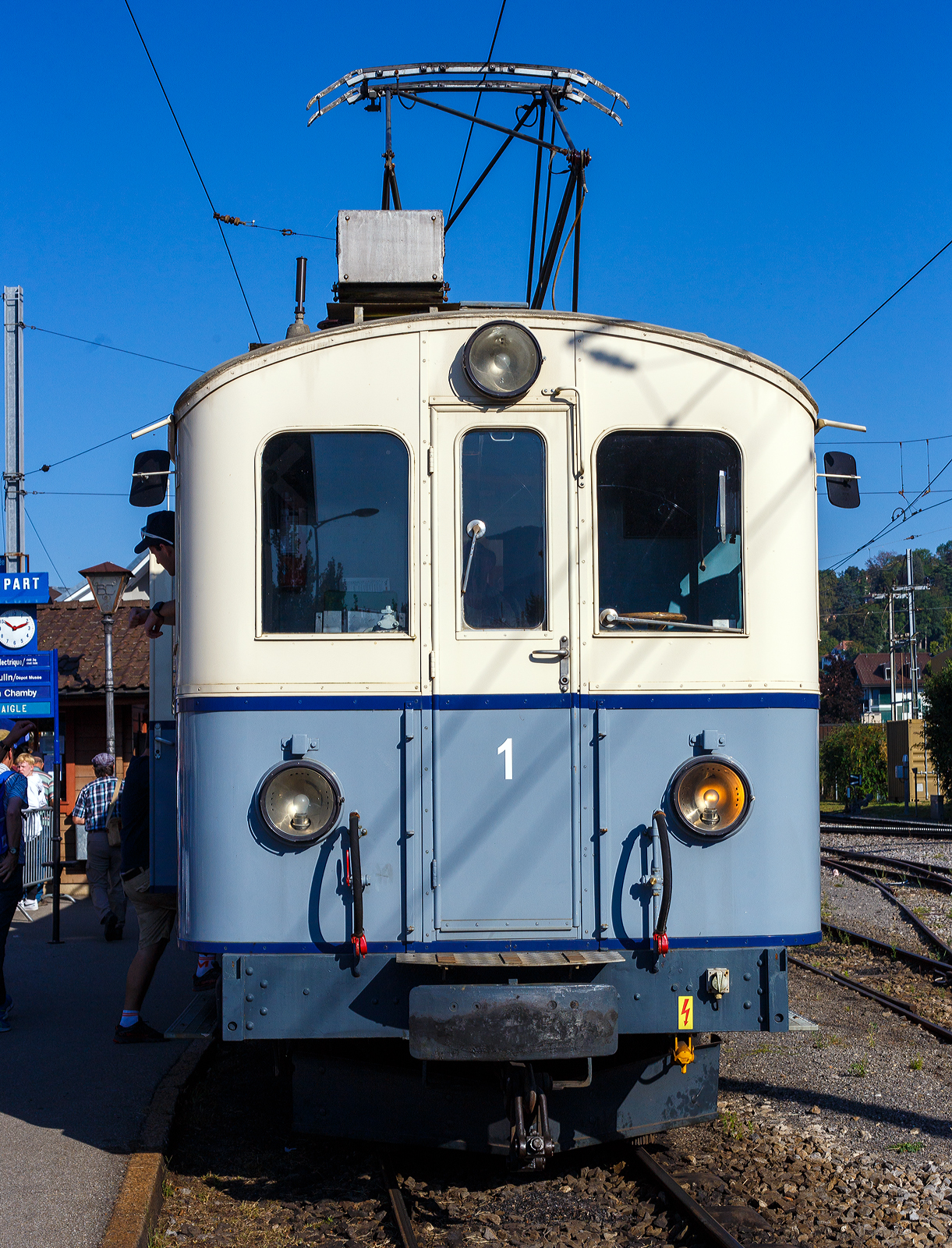 Auch bei der Museumsbahn Blonay–Chamby wurde das „125-Jahr-Jubiläum“ der Linie Bex-Villars (später BVB) gefeiert („Le Chablais en fête“).  

Der elektrische Personentriebwagen mit Gepäckabteil A.S.D. BCFe 4/4 No.1 «TransOrmonan» der TPC mit dem zweiachsigen 3. Klasse Personenwagen A.S.D. C² 35 ist am 9 September 2023 im Bahnhof Blonay, als Gastfahrzeug der TPC zu Besuch bei der BC.
