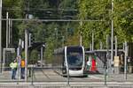 Die Tram entweder von der Haltestelle Li�ge Expo oder Place Coronmeuse, biegen hier an der Haltestelle Pont Maghin, in die Stadt ab und f�hrt hier das Eingleisige Teilst�ck bis zur Place Saint Lambert