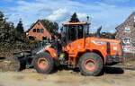 Ein DOOSAN DL220 Radlader der Fa. itg ingieneurbau + tiefabau + gleisbau am 14.09.29 H�he Bahnhof Stederdorf (Kreis Uelzen).  