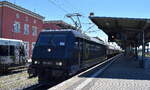 IL - InfraLeuna GmbH, Leuna [D]  mit der geleasten BRLL Lok  185 569-1  [NVR-Nummer: 91 80 6185 569-1 D-BRLL] und einem Ganzzug Druckgaskesselwagen am 27.05.26 Durchfahrt Bahnhof Dessau Hbf.