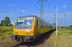 DB NETZ Instandhaltung mit dem Schienenprüfzug 1 angeschoben von 218 392-9 am 09.07.16 bei der Durchfahrt Bf.