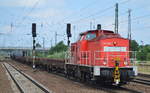 BR 298/528671/298-320-3-mit-gemischtem-gueterzug-am 298 320-3 mit gemischtem Güterzug am 29.07.16 Bf. Flughafen Berlin-Schönefeld.