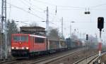 155 245-4 mit gemischtem Güterzug am 16.02.15 Berlin-Karow.