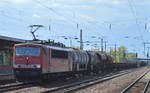 BR 155/583962/155-261-1-mit-gemischtem-gueterzug-am 155 261-1 mit gemischtem Güterzug am 22.04.17 BF. Flughafen Berlin-Schönefeld.