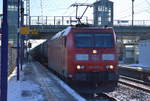 185 165-8 mit Kesselwagenzug (leer) Richtung Stendell am 17.01.17 Berlin-Hohenschönhausen.