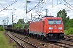 BR 185.2/528467/185-266-4-mit-gemischtem-gueterzug-am 185 266-4 mit gemischtem Güterzug am 06.07.16 Bf. Fughafen Berlin Schönefeld.