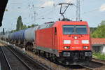 185 350-6 mit Kesselwagenzug am 07.07.17 Berlin-Karow.