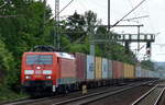189 001-1 mit Containerzug am 31.07.17 Dresden-Strehlen.