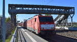 DB Cargo AG, Mainz [D] mit der Doppeltraktion   189 073-0  [NVR-Nummer: 91 80 6189 073-0 D-DB] +  152 086-5  [NVR-Nummer: 91 80 6152 086-5 D-DB] mit dem Erzzug nach Ziltendorf EKO nach Personalwechsel