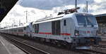 DB Fernverkehr AG, Frankfurt (Main) [D] mit iher neuen Vectron Dual Lok  248 506  [NVR-Nummer: 90 80 2248 506-8 D-DB] bei Testfahrt mit dem neuen Talgo ICE L am 11.03.26 Höhe Bahnhof