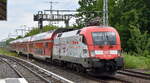 DB Regio AG - Region Nordost, Fahrzeugnutzer: Regionalbereich Berlin/Brandenburg, Potsdam mit ihrer  182 005   [NVR-Nummer: 91 80 6182 005-9 D-DB] und dem RE2 nach Dalgow-D�veritz am 22.05.26 H�he Berlin Karlshorst. 