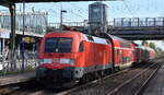 DB Regio AG - Region Nordost, Fahrzeugnutzer: Regionalbereich Berlin/Brandenburg, Potsdam mit ihrer  '182 013' [NVR-Nummer: 91 80 6182 013-3 D-DB] und der RB24 nach Eberswalde am 16.10.26 im Bahnhof Berlin Hohensch�nhausen.