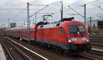 DB Regio AG - Region Nordost, Fahrzeugnutzer: Regionalbereich Berlin/Brandenburg, Potsdam mit ihrer  182 007   [NVR-Nummer: 91 80 6182 007-5 D-DB] und dem RE2 nach Nauen am 27.10.26 H�he Bahnhof