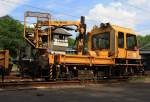Gleisarbeitsfahrzeug GAF 100 R  der DB Netz AG am 04.06.2011 abgestellt in Kreuztal.