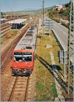 Ein SBB NPZ (zweiteilig) verl�sst Weil am Rhein in Richtung L�rrach.