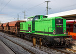   Die V 100-BUG-02 (98 80 3202 501-3 D-BUG) der BUG Verkehrsbau AG am 28.03.2016 mit Schotterwagen im Hbf N�rnberg.