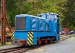   Die FGF Lok 26 eine LKM  V 10 C am 01.05.2015  bei der  Saisoneröffnung im Feld- und Grubenbahnmuseum Fortuna in Solms-Oberbiel, hier rangiert sie gerade auf dem Museumsareal.