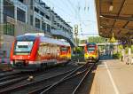640 004 (LINT 27) der DreiL�nderBahn rangiert am 28.05.2012 im Hbf Siegen, recht steht 429 045 (5-teiliger FLIRT) der HLB (Hessischen Landesbahn) als RE 99 (Main-Sieg-Express) Siegen - Gie�en -