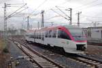 Ex-VolmetalBahn 1005-1 verlässt am trüben 3 Januar 2019 Düsseldorf Hbf.