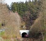 Die OEF (Oberhessische Eisenbahnfreunde) mit dem Schienenbus am 14.04.2012 auf Sonderfahrt an Dill, Heller und Sieg.