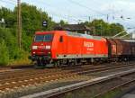 Die 145 067-5 der DB Schenker Rail verl�sst am 29.08.2013 den Rangierbahnhof Kreuztal mit einem Coilzug in Richtung Hagen.