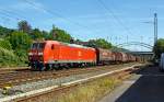   Die 185 044-5 der DB Schenker Rail Deutschland AG mit einem gemichtem G�terzug, beginnt am 12.06.2014 in Kreuztal ihre Reise in Richtung Hagen.