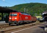 185 201-1 der DB Schenker Rail f�hrt am 10.08.2012 mit einem gem.