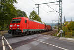 Die 185 291-2 (  91 80 6185 291-2 D-DB) der DB Cargo Deutschland AG f�hrt am 23.09.2017 mit einem gem.
