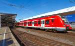   Der elektrische Triebzug 422 547-0 / 422 047-1 der S-Bahn Rhein-Ruhr (Betreiber DB Regio NRW) fährt am 08.03.2015, als S 6 Köln - Düsseldorf - Essen, vom Hbf Köln weiter in