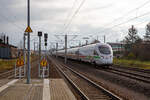 Zwei gekuppelt ICE-T rauschen am 07.12.2022, als ICE 1650 (Dresden Hbf - Wiesbaden Hbf) durch Radebeul Ost.