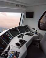   Ein der zwei F�hrerst�nde der Softronic Zweisystem Elektrolokomotive Transmontana (91 53 0480 017-9)  der DB Schenker Rail Romania S.R.L., ausgestellt auf der InnoTrans 2014 in Berlin (hier am