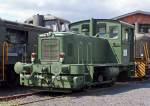   Die Deutz 57513 - eine DEUTZ  KS 230 B Diesellokomotive ehemals der Bundeswehr, am 18.05.2014 ausgestellt beim Erlebnisbahnhof Westerwald der Westerw�lder Eisenbahnfreunde 44 508 e.
