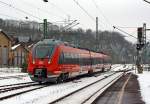 Der 442 103 / 603 ein dreiteiliger Bombardier Talent 2 als RE 9 - Rhein-Sieg-Express (Aachen - K�ln - Siegen) f�hrt am 26.01.2013 in den Bahnhof Betzdorf/Sieg.