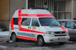 Bisher auch nur einmal gesichtet, ein VW TDI Krankentransfahrzeug der Fa. AMG - Ambulanz Marzahn GmbH, 12.01.09 Berlin-Pankow.