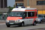 Ein FORD TRANSIT Krankentransportfahrzeug der Fa. HKS Rettungsdienst aus Greifswald, 05.08.13 Berlin-Putlitzbrcke.