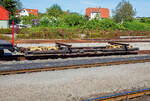Rollwagen der MBB - Mecklenburgischen Bäderbahn Molli GmbH, ex DR 37-05-47, abgestellt am 15.05.2022 im Bahnhof Bad Doberan.