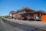 Der Bahnhof Ostseebad K�hlungsborn-West  (bis 1938 Ostseebad Arendsee) der Mecklenburgischen B�derbahn Molli am 15.05.2022.