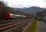 Die KSW 42 (277 902-3) ist mit einem Übergabe-Güterzug vom KSW Rangierbahnhof Herdorf (Freien Grunder Eisenbahn KSW NE447 / DB-Nr.