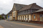  Der Bahnhof Erndtebrück von der Straßenseite am 10.08.2014.