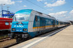 Die alex 223 067-0 (92 80 1223 067-0 D-DLB) steht am 21.04.2023, mit dem RE 2 Hof - Schwandorf - Regensburg - M�nchen, im Hbf Hof.