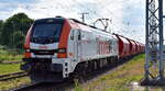 Havelländische Eisenbahn AG, Wustermark [D] mit der geleasten ELP Eurodaul Lok  2159 223-7  [NVR-Nummer: 90 80 2159 223-7 D-ELP] und einem Kalizug (leer ) am 03.06.25 Durchfahrt Bahnhof Stendal Hbf. Vielen Grüße an den Tf- !!!!
